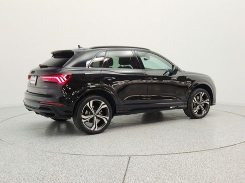 Used 2023 Audi Q3 2.0T Premium Plus w/ Premium Plus Package AWD/4WD image 5