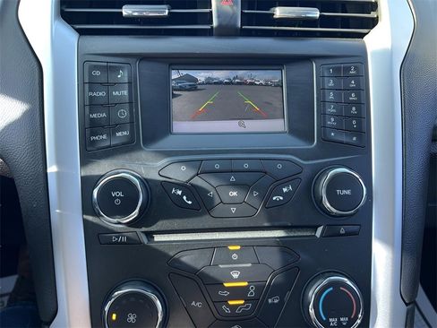 Used 2016 Ford Fusion S image 21