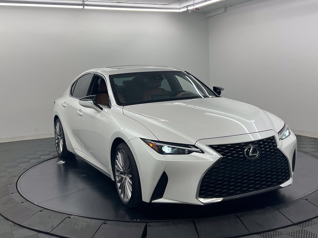 Used 2023 Lexus IS 300 w/ Premium Package RWD image 3