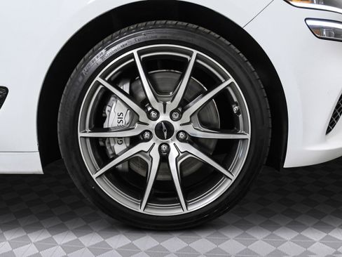 Used 2025 Genesis G70 2.5T image 29