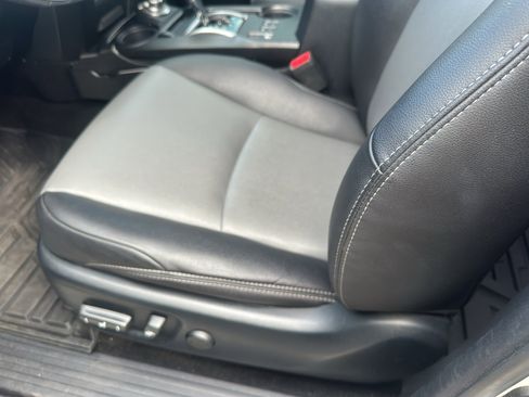 Used 2023 Toyota 4Runner SR5 Premium AWD/4WD image 8