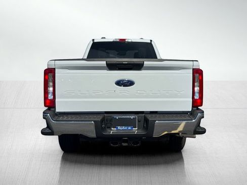 New 2026 Ford F250 XLT image 4