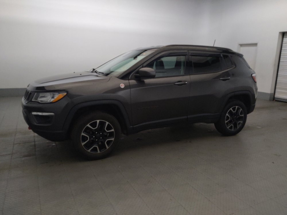 Used 2019 Jeep Compass Trailhawk AWD/4WD image 2