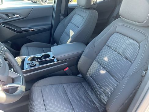 New 2026 Chevrolet Equinox LT w/ Midnight Edition AWD/4WD image 10