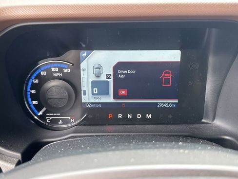 Used 2024 Ford Bronco Outer Banks AWD/4WD image 17