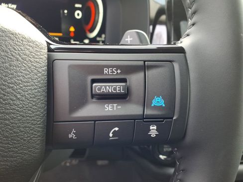 New 2026 Nissan Pathfinder SL image 22