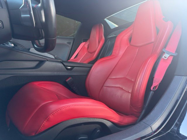 Used 2021 Chevrolet Corvette Stingray Convertible w/ Z51 Performance Package RWD image 5