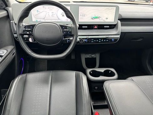 Used 2023 Hyundai Ioniq 5 Limited image 17