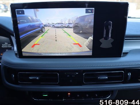 Used 2022 Lincoln Nautilus Reserve image 19