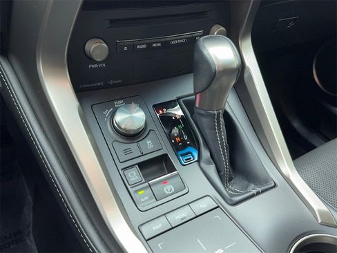 Used 2018 Lexus NX 300 FWD image 31