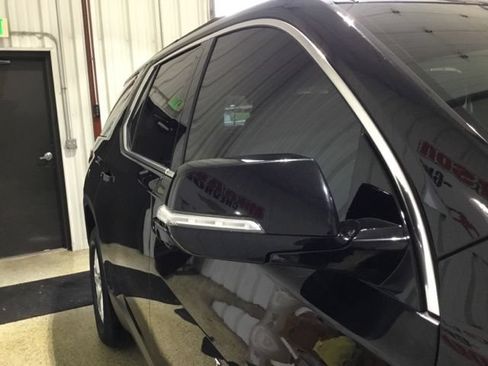 Used 2019 Chevrolet Traverse LT w/ LPO, Floor Liner Package AWD/4WD image 19