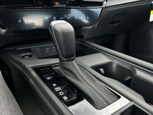 New 2026 Nissan Sentra SV FWD image 40