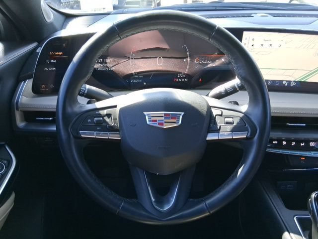 Certified 2024 Cadillac XT4 Luxury w/ LPO, Floor Liner Package FWD image 10