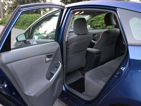 Used 2011 Toyota Prius Two image 14