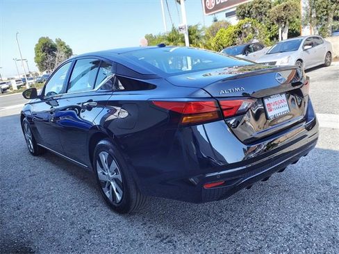 New 2025 Nissan Altima 2.5 S image 10