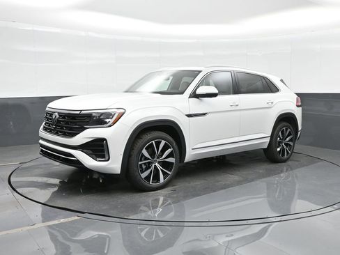 New 2026 Volkswagen Atlas Cross Sport SEL Premium R-Line image 3