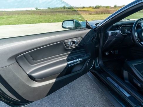 Used 2020 Ford Mustang Bullitt image 18