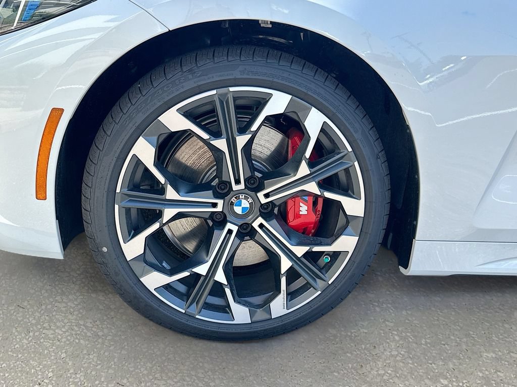 Used 2026 BMW 430i xDrive Coupe w/ M Sport Package AWD/4WD image 33