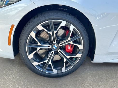 Used 2026 BMW 430i xDrive Coupe w/ M Sport Package AWD/4WD image 33