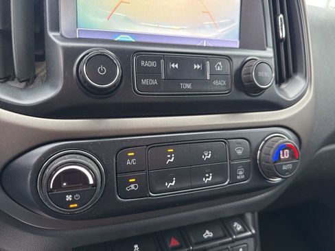 Used 2018 Chevrolet Colorado Z71 image 23