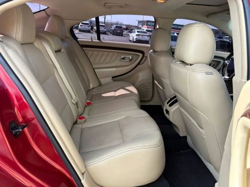 Used 2017 Ford Taurus Limited image 19