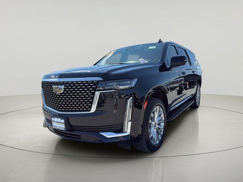 Used 2023 Cadillac Escalade ESV Premium Luxury AWD/4WD image 3