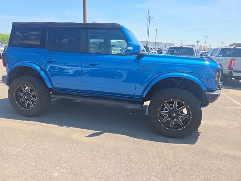 Used 2022 Ford Bronco Outer Banks image 9