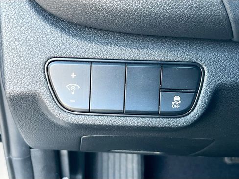 Certified 2024 Kia Seltos SX image 9