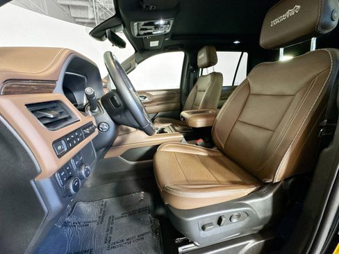 Used 2022 Chevrolet Tahoe High Country image 5