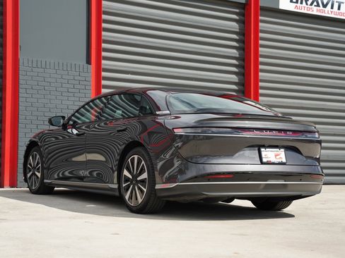 Used 2023 Lucid Air Pure image 5