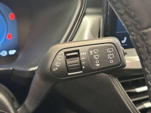 Used 2023 Ford Escape Active w/ Tech Pack #2 AWD/4WD image 37