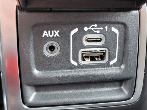 New 2026 Jeep Gladiator Sport AWD/4WD image 8