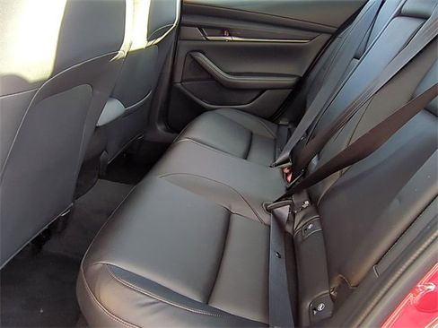 Used 2025 MAZDA MAZDA3 s image 15