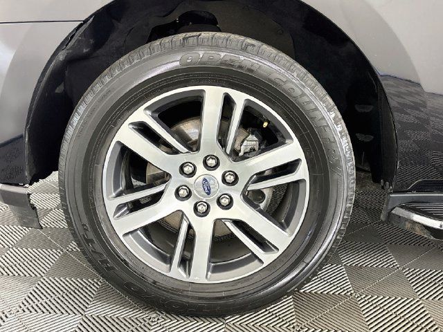 Used 2022 Ford Expedition Limited RWD image 39
