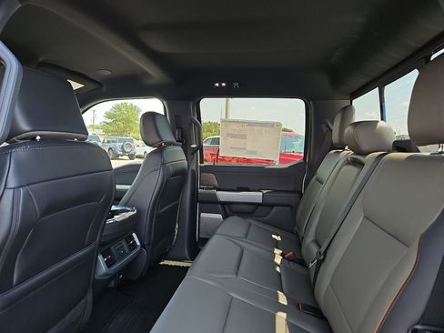 New 2025 Ford F150 Lariat w/ Equipment Group 502A High image 19