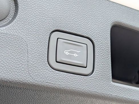New 2026 GMC Terrain Denali AWD/4WD image 30