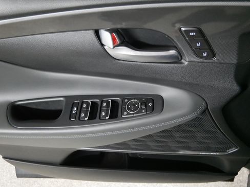 Used 2023 Hyundai Santa Fe Limited AWD/4WD image 19