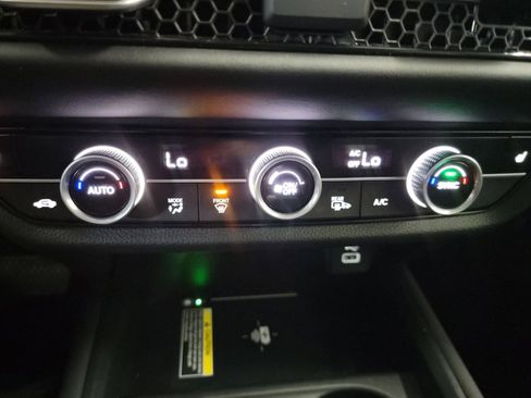 Certified 2024 Honda HR-V EX-L image 21