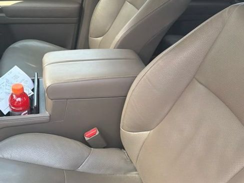 Used 2019 Lexus GX 460 Premium AWD/4WD image 2