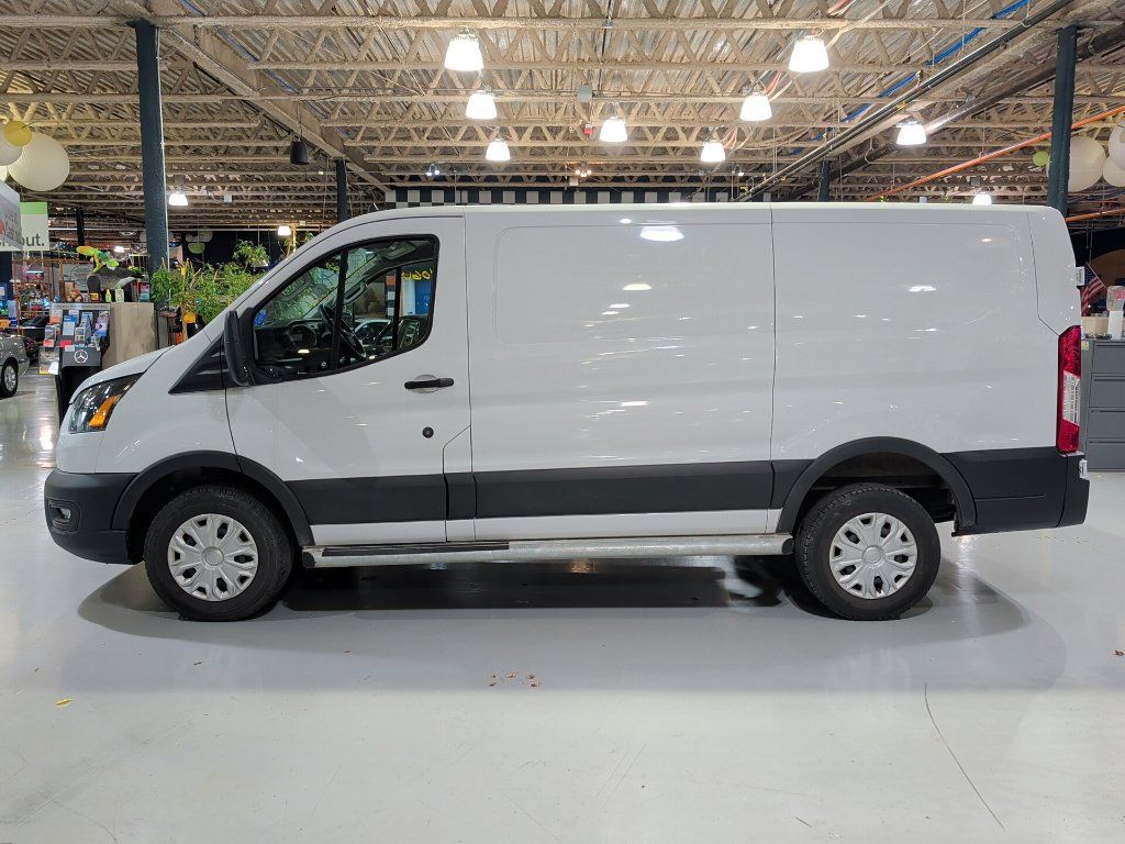 Used 2025 Ford Transit 250 Low Roof w/ Exterior Upgrade Package RWD image 13