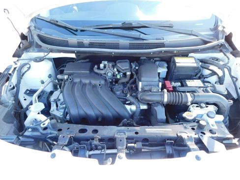 Used 2017 Nissan Versa SV image 13