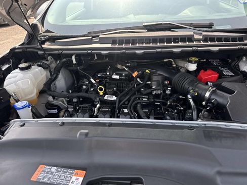 Used 2024 Ford Edge SEL AWD/4WD image 3
