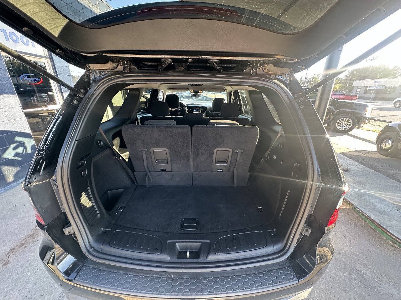 Used 2022 Dodge Durango SXT RWD image 19