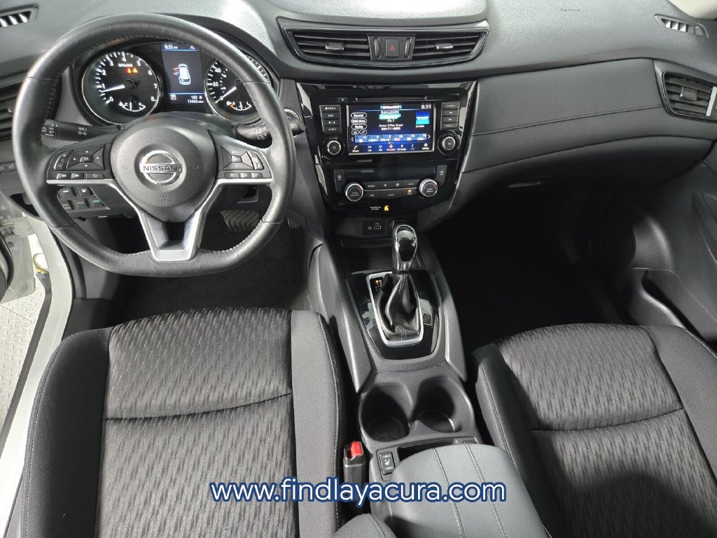 Used 2018 Nissan Rogue SV w/ Premium Package AWD/4WD image 15