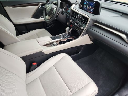Certified 2022 Lexus RX 350 FWD w/ Premium Package image 7