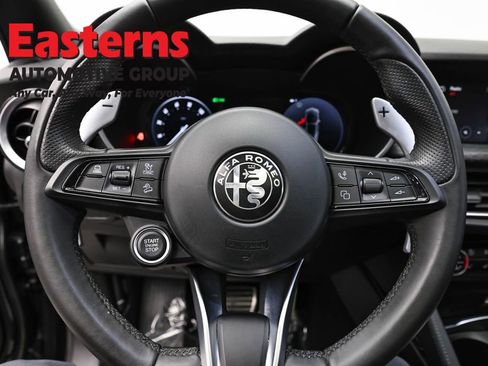 Used 2024 Alfa Romeo Stelvio Sprint AWD/4WD image 10