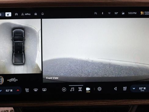 Used 2023 Rivian R1T Adventure image 19