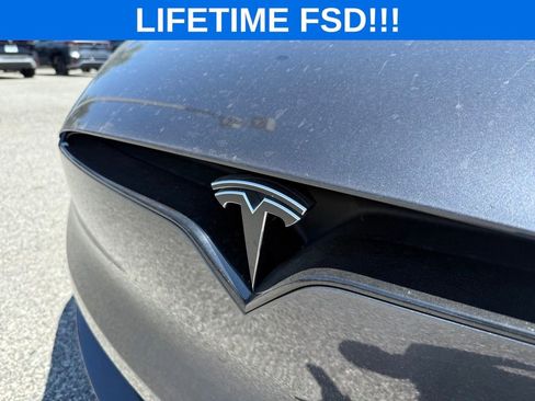 Used 2024 Tesla Model X Plaid AWD/4WD image 5