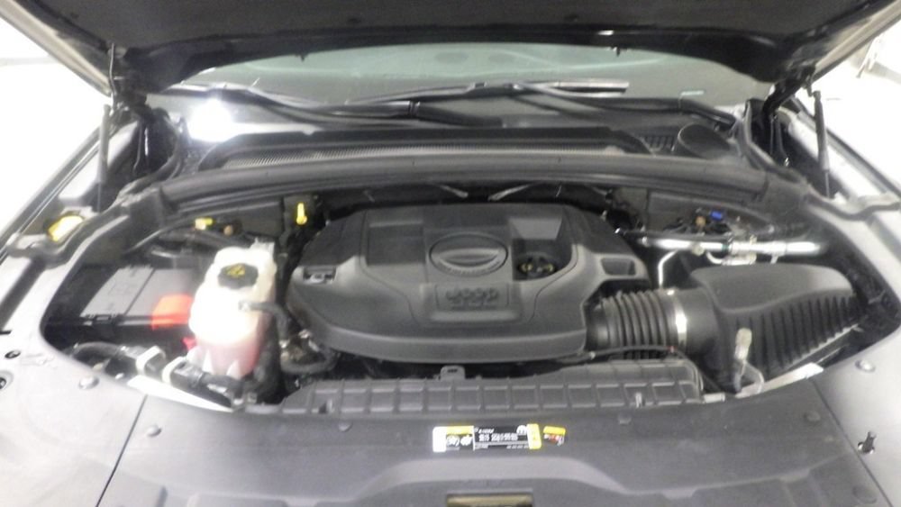 Used 2023 Jeep Grand Cherokee L Overland AWD/4WD image 10