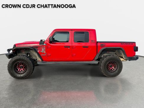 Used 2021 Jeep Gladiator Rubicon AWD/4WD image 2